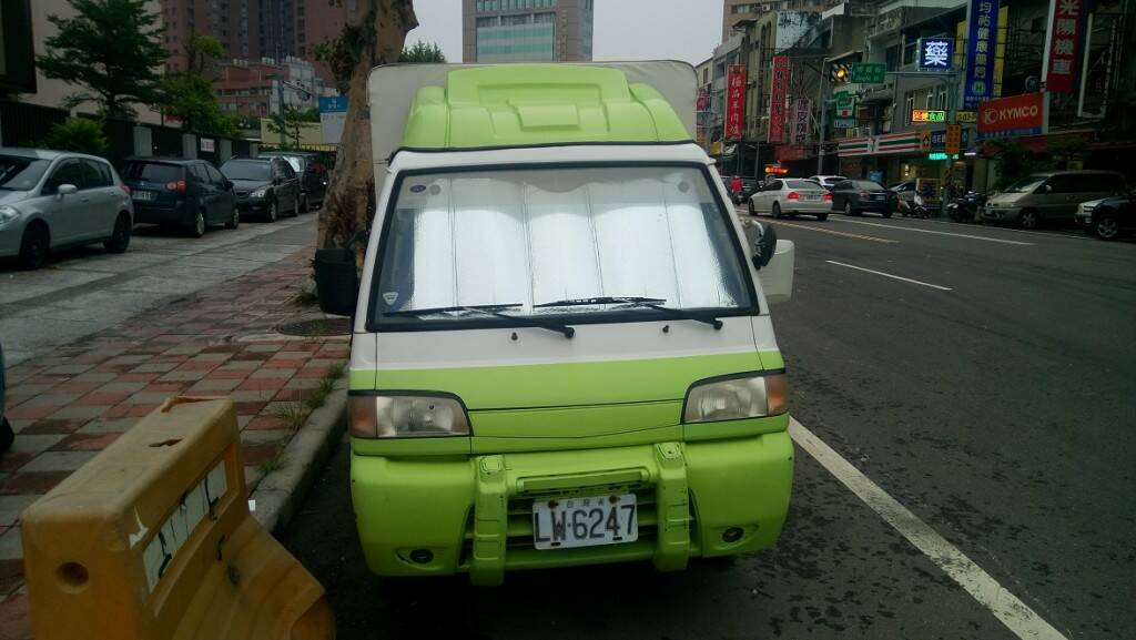01.jpg