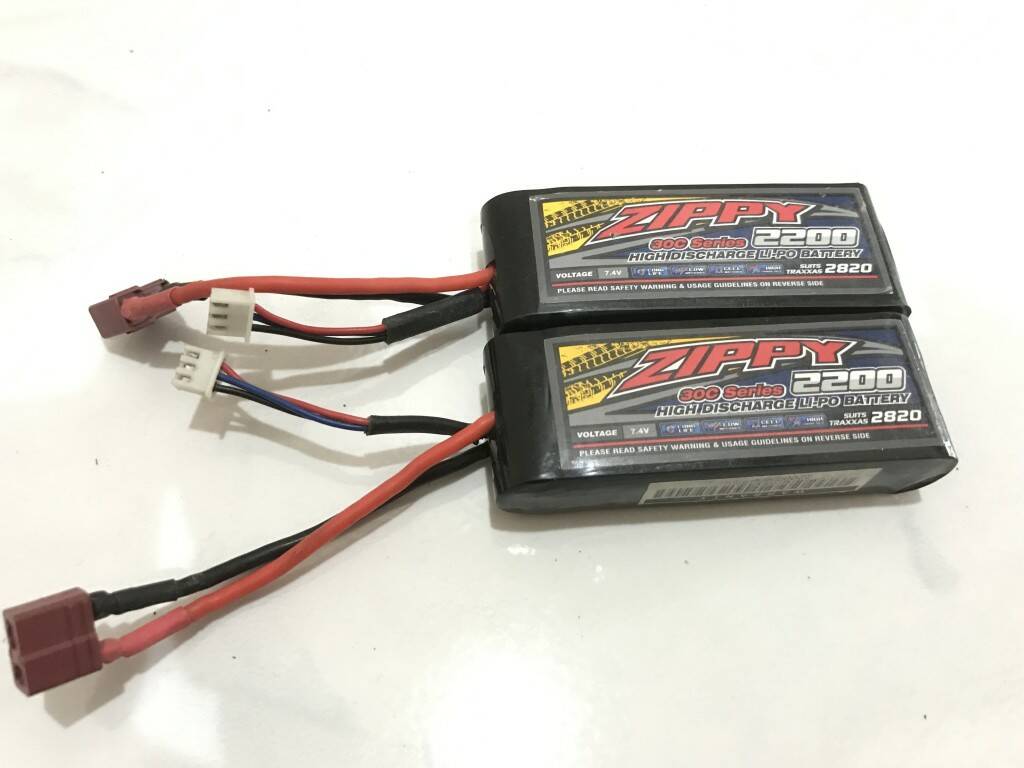 ZIPPY 2200mah的2S鋰電