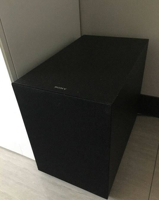 重低音喇叭