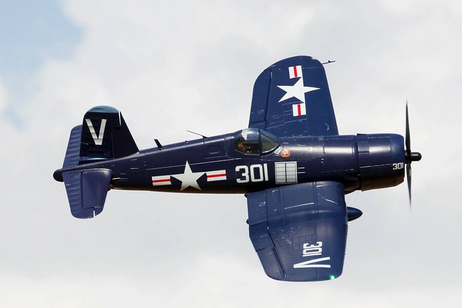 1700mm F4U2 5.jpg