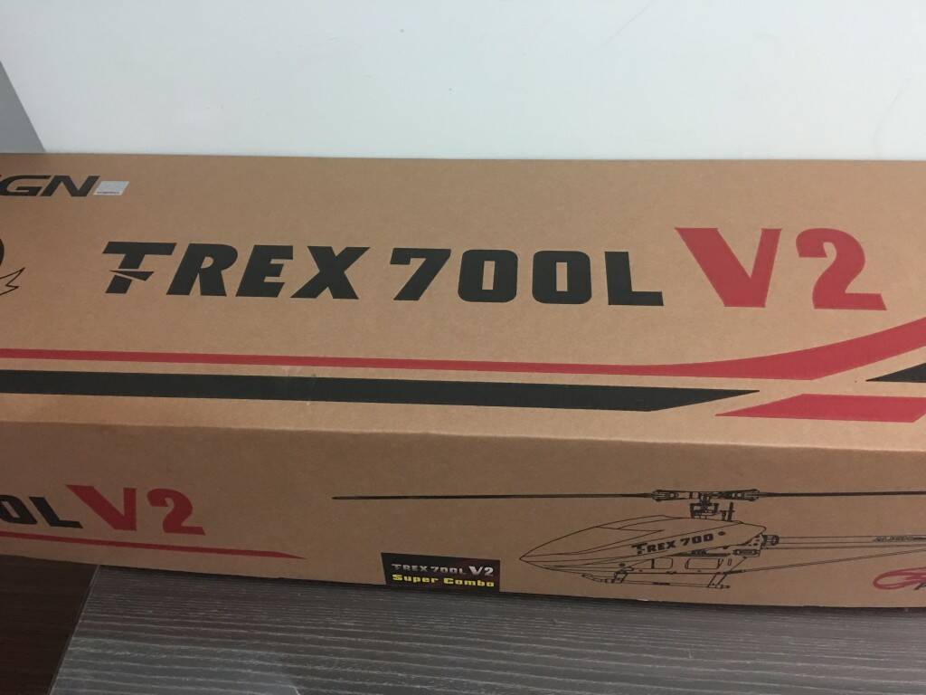 八角刺人的700L V2外箱