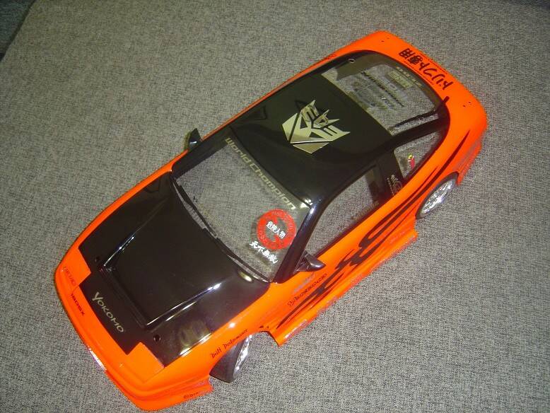 車頭俯視