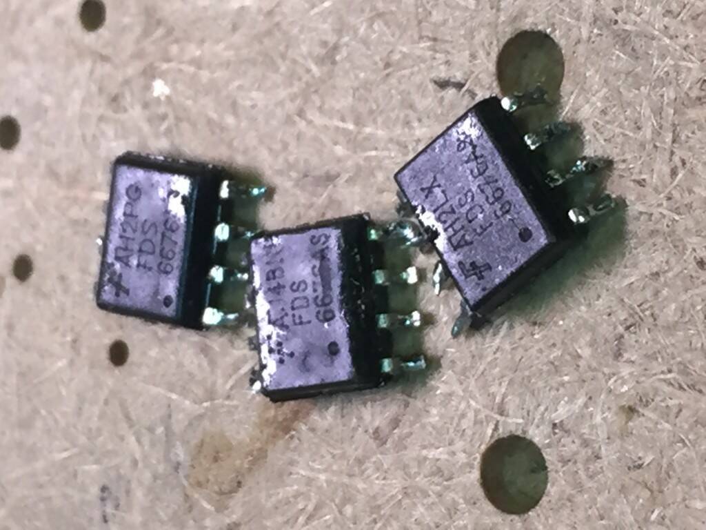 先拆PMOS