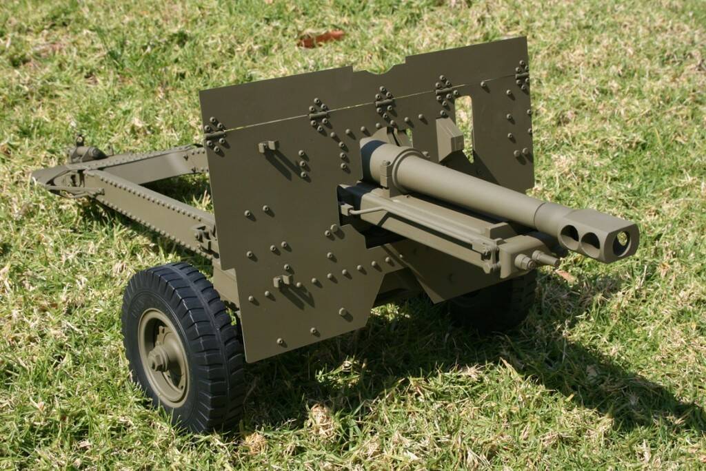 1-6 25 pd gun-07c.JPG