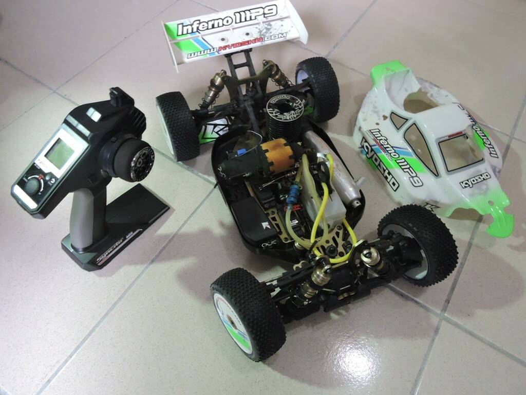 售 KYOSHO TKI3 -1.JPG