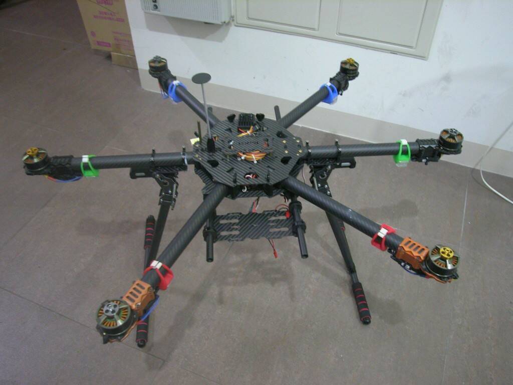 TAROT 810六軸大機架_01.JPG