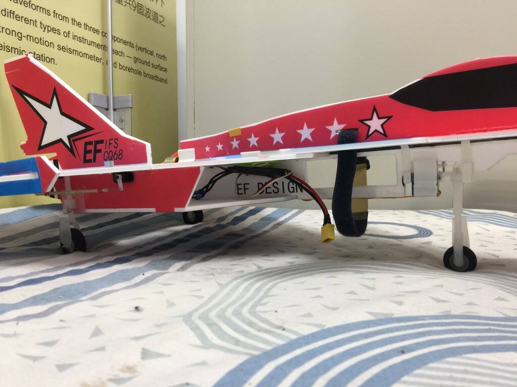 J-10 02.jpg