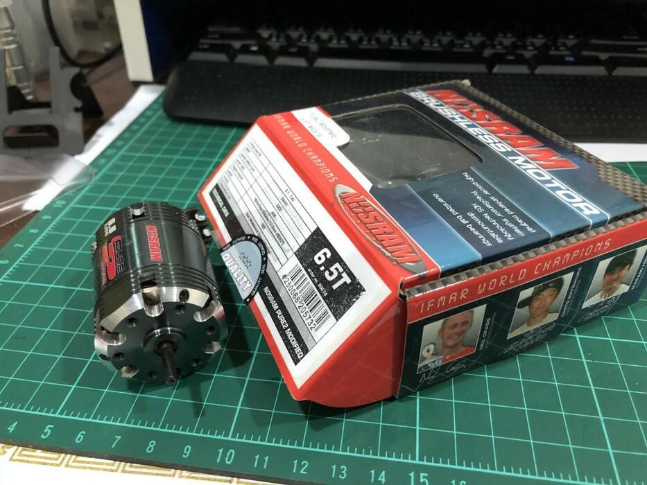 S_8493827973305.jpg