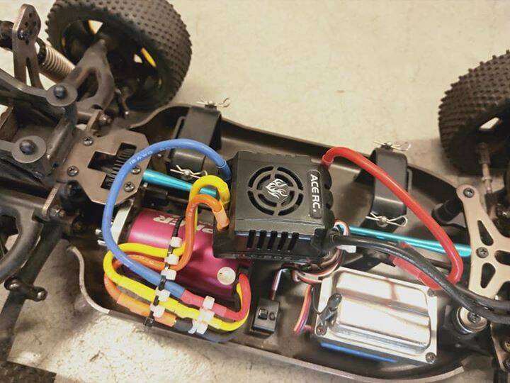 48404444_1975453972532795_7699492944172023808_n.jpg