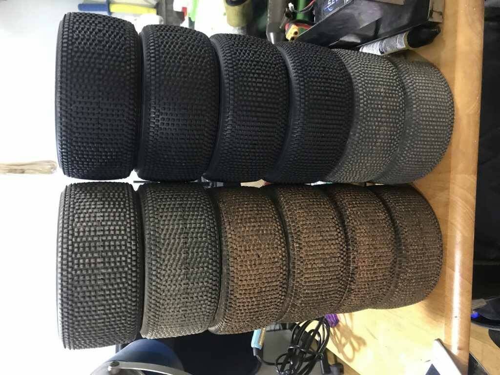 一組全新兩組九成新