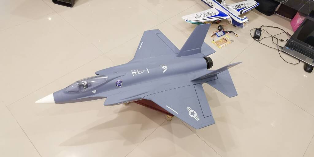 70向量F35