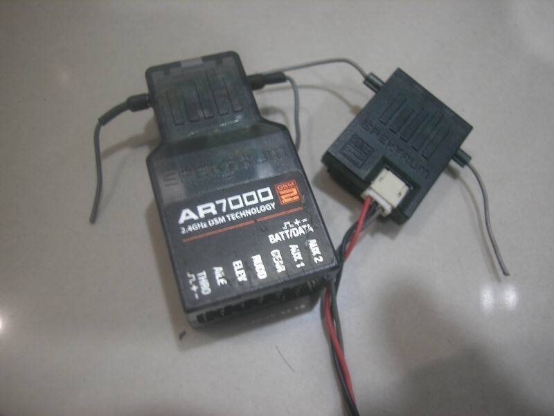 Spektrum AR7000_01.jpg