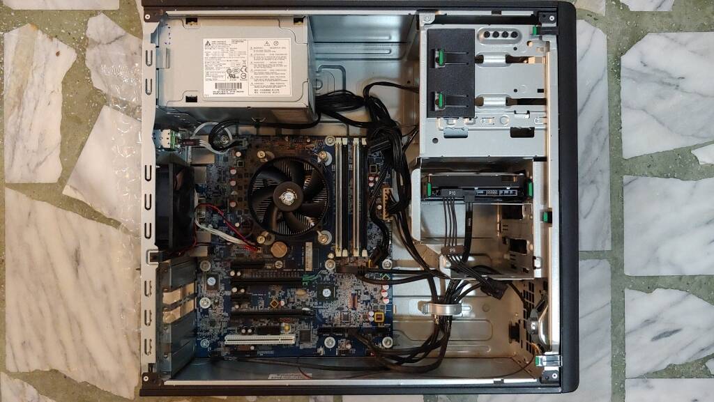 Z230 2.jpg