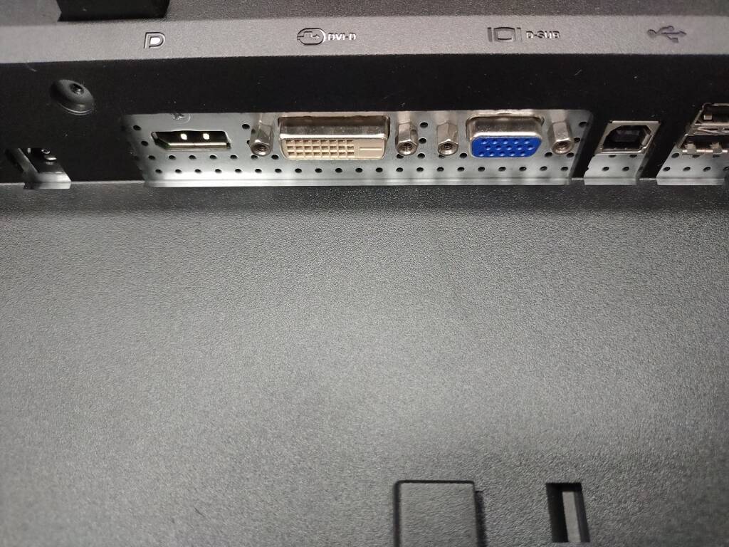 DELL 2210F 2.jpg