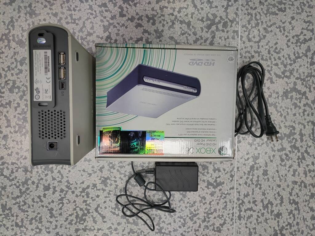 XBOX 360 HD DVD 3.jpg