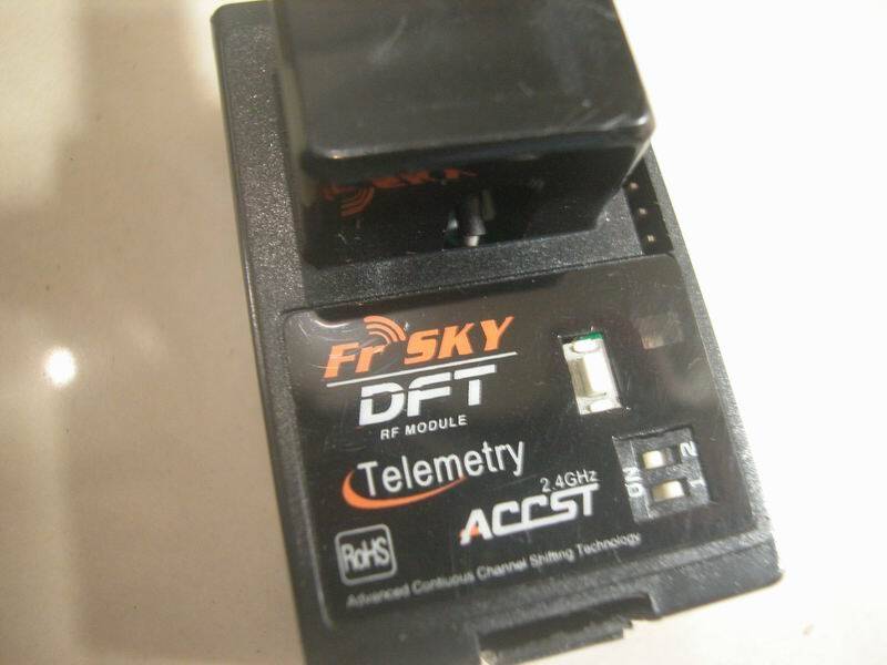FrSky 發射模組 接收機4顆_02.jpg
