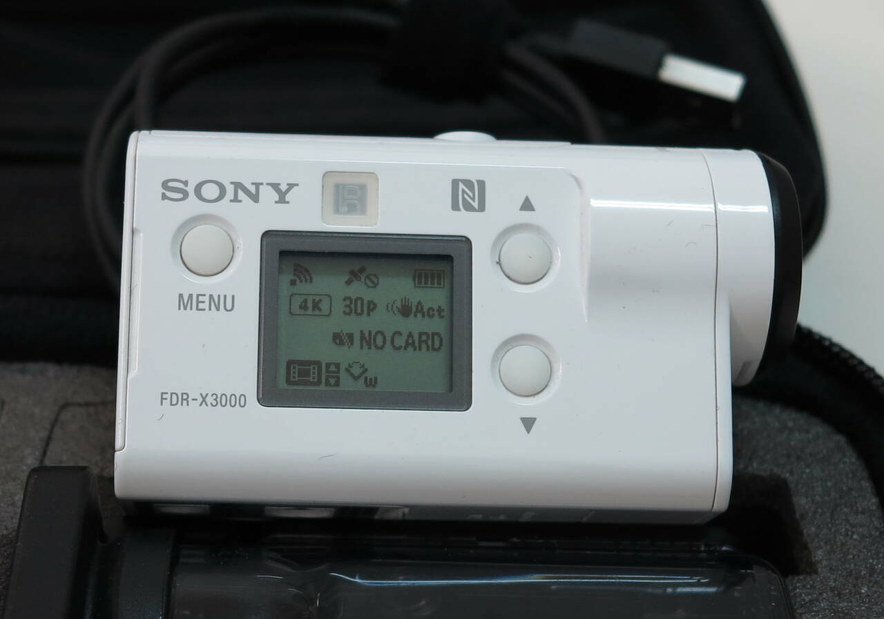 Sony FDR-X3000-5.jpg