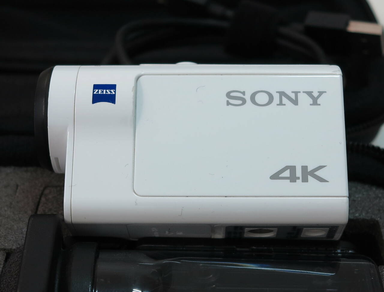 Sony FDR-X3000-6.jpg