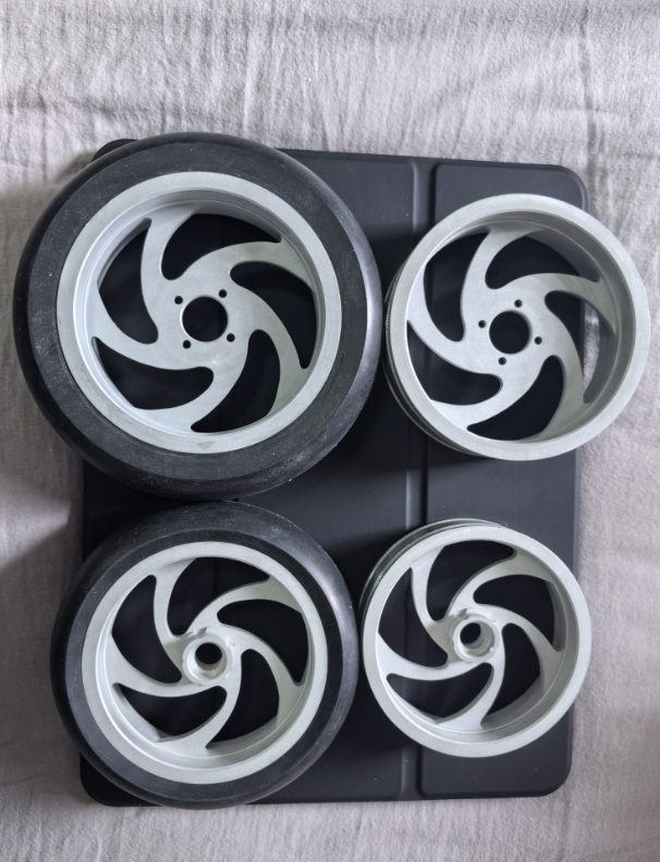 装好轮胎之后再来一张