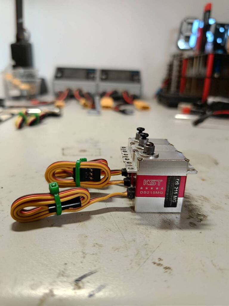 DS215MG x3