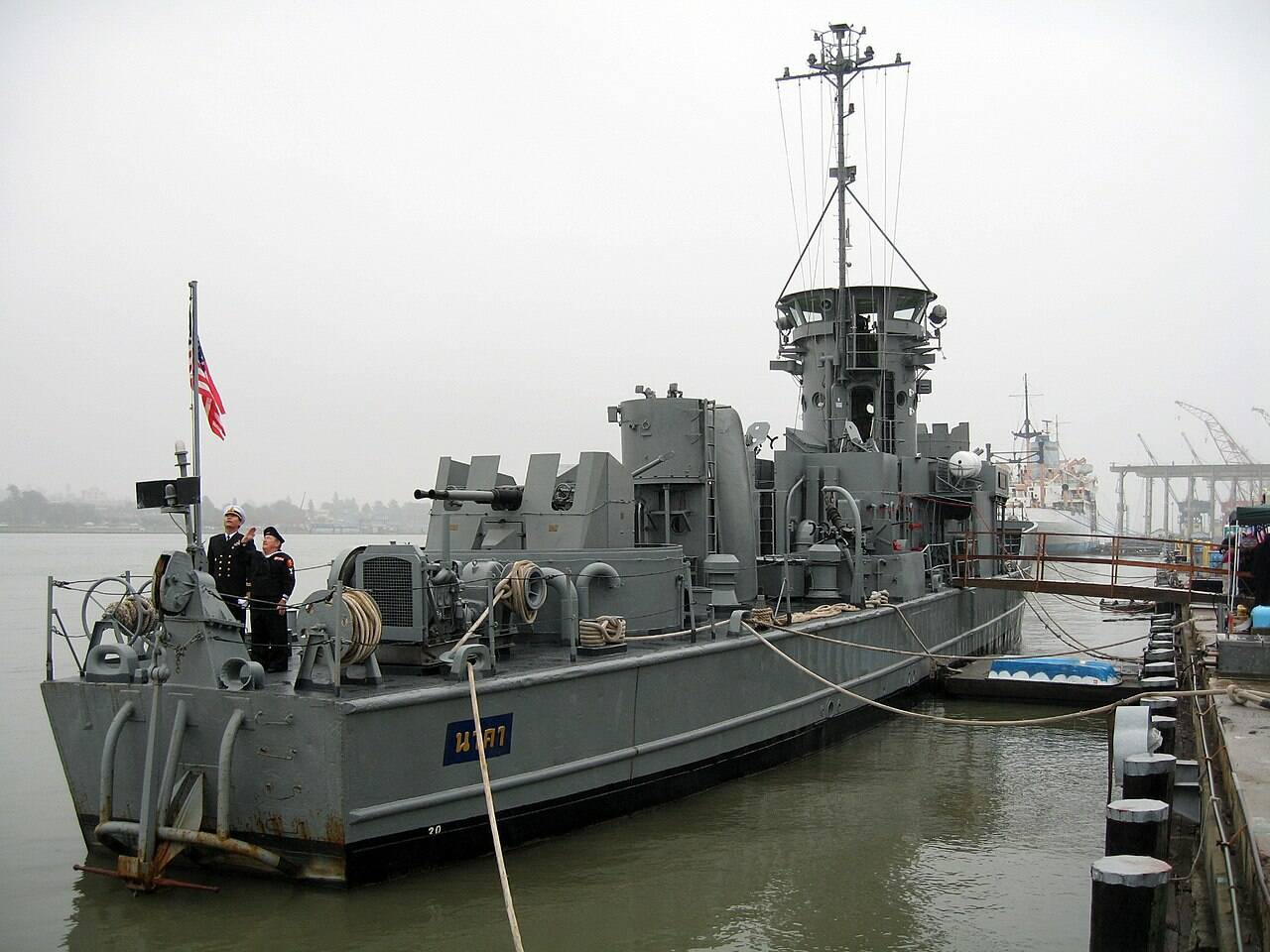 USS_LCS(L)_102.jpg