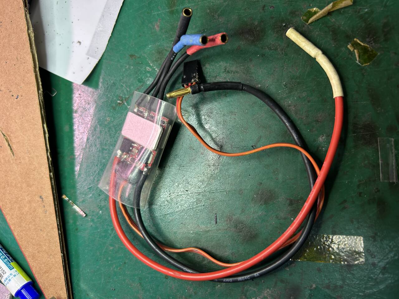 電變維修_1 原始3mm金插.JPG