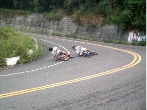 尬車~尬車~