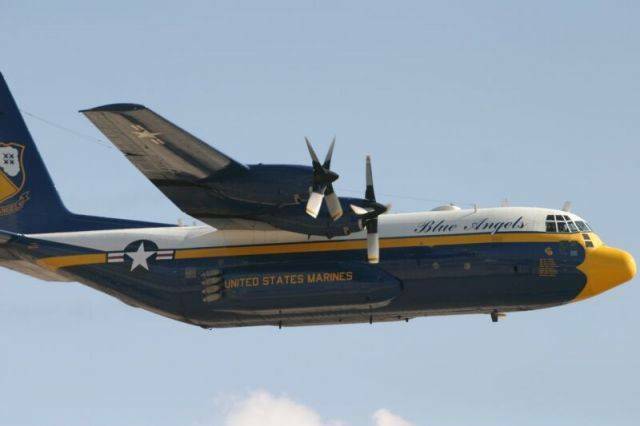 C-130J_002_MIRAM2004_0132_800.jpg