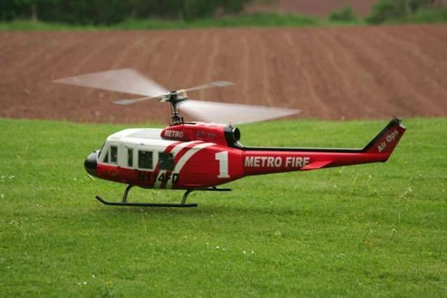 DH-UH-1D_04.jpg