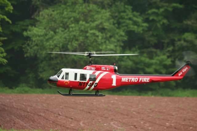 DH-UH-1D_06.jpg