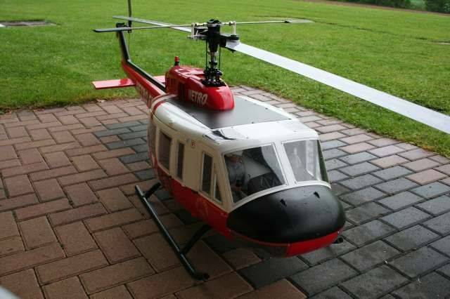 DH-UH-1D_09.jpg