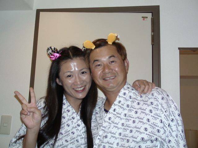 师傅和酷妹因为亚太杯没比好,在日本疯了！