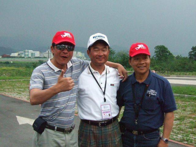 3個黑人.jpg