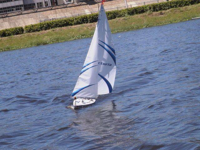 play boats-a