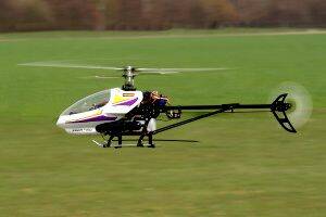 T0503_action_300_200.jpg