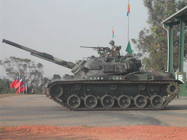 TANK-081.jpg
