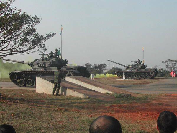TANK-083.jpg