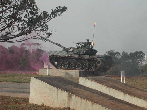 TANK-087.jpg