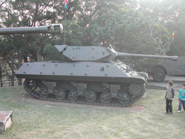 TANK-142.jpg