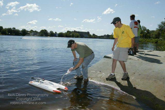 News%20RC%20boat%20racing0037.jpg
