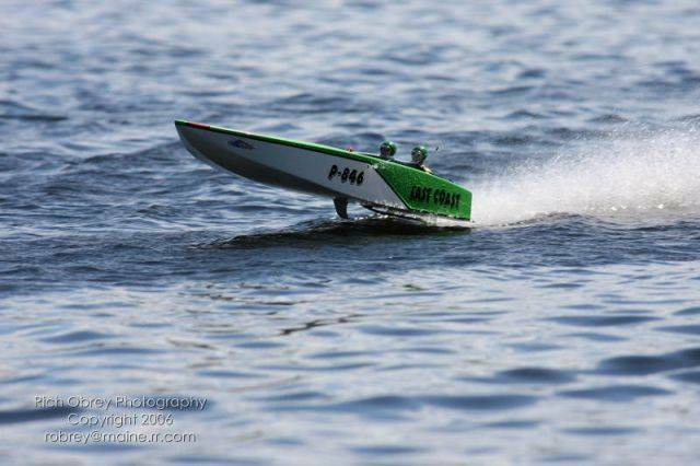 News%20RC%20boat%20racing0310.jpg