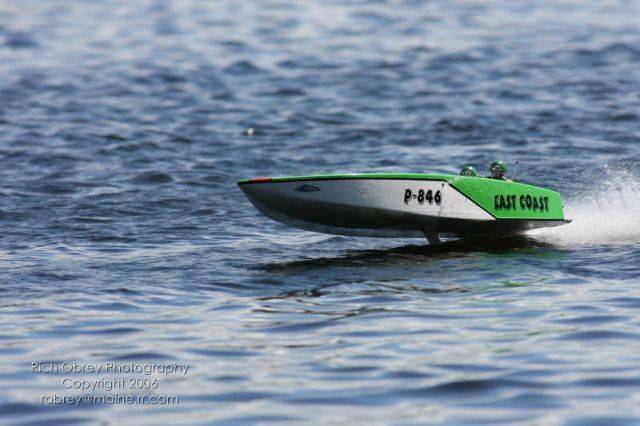News%20RC%20boat%20racing0312.jpg