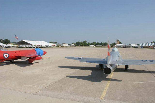 aeroshell_sq.jpg