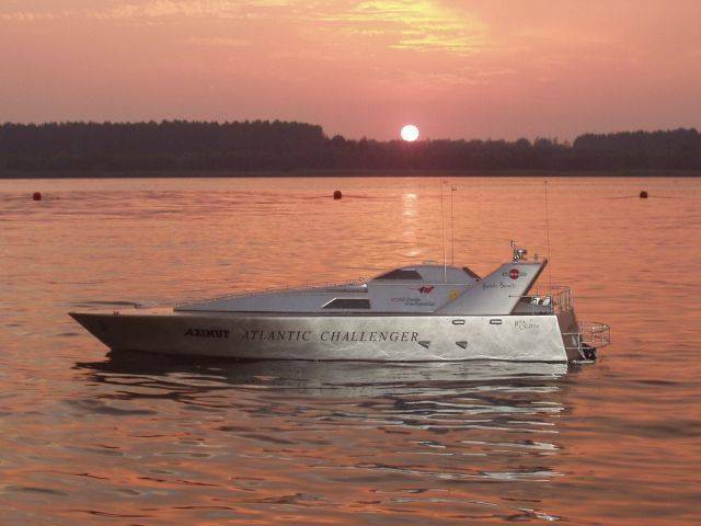 azimut_1lg.jpg