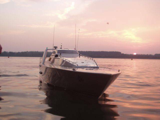 azimut_4lg.jpg