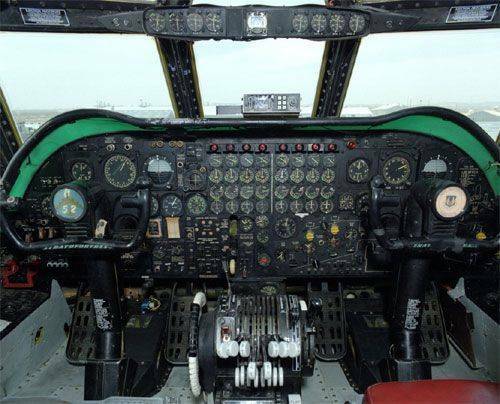 b52.jpg