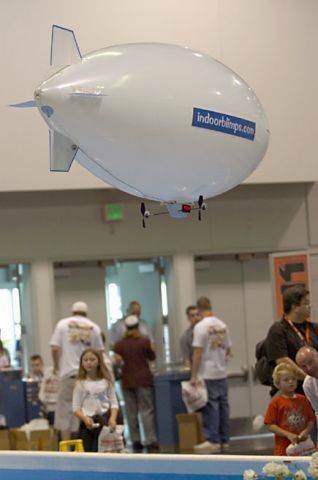blimp_lg.jpg