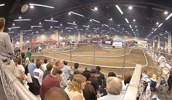 crowd3_lg.jpg