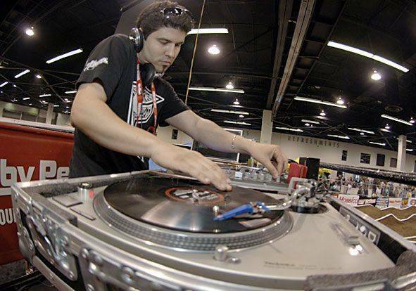 dj1_lg.jpg