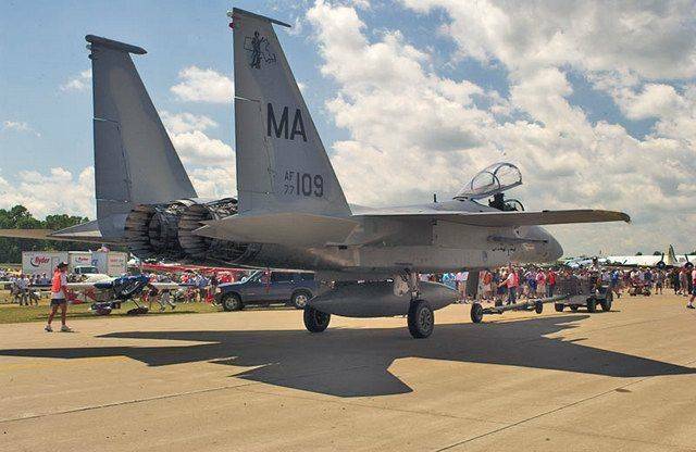 f15.jpg